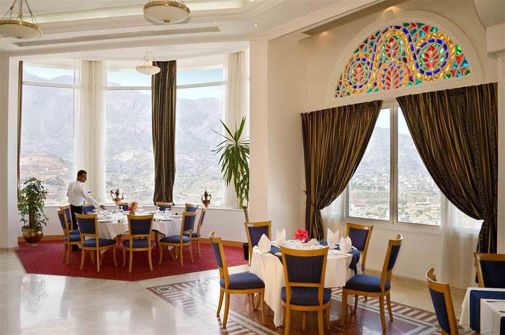 Al Saeed Taiz Hotel Ta'izz Ресторант снимка